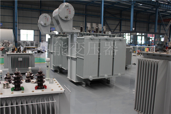 嫩江3150KVA/35KV油浸式变压器